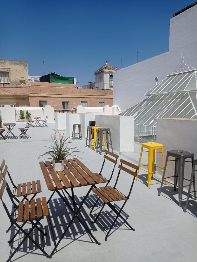 Planeta Cadiz Hostel Exterior photo