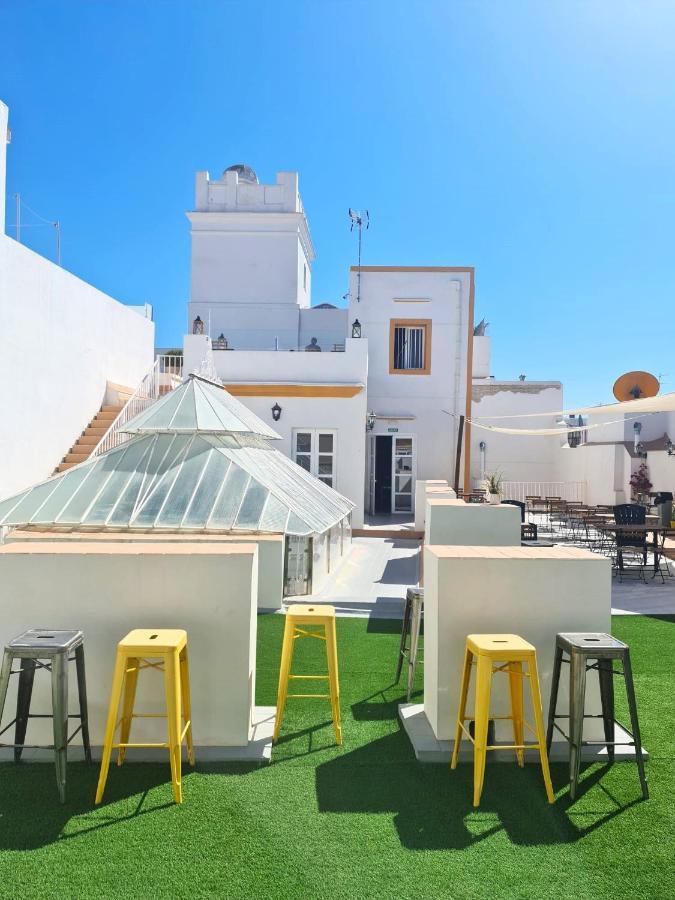 Planeta Cadiz Hostel Exterior photo